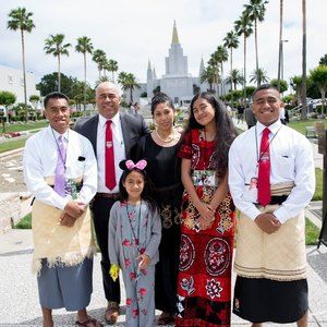 Meet your Posher, Solomone